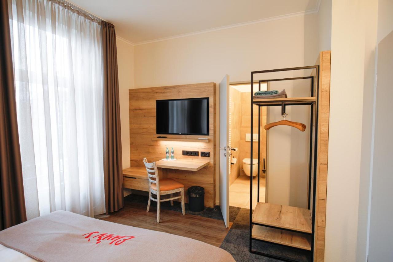 Hotel Restaurant Zur Linde Westerstede Εξωτερικό φωτογραφία